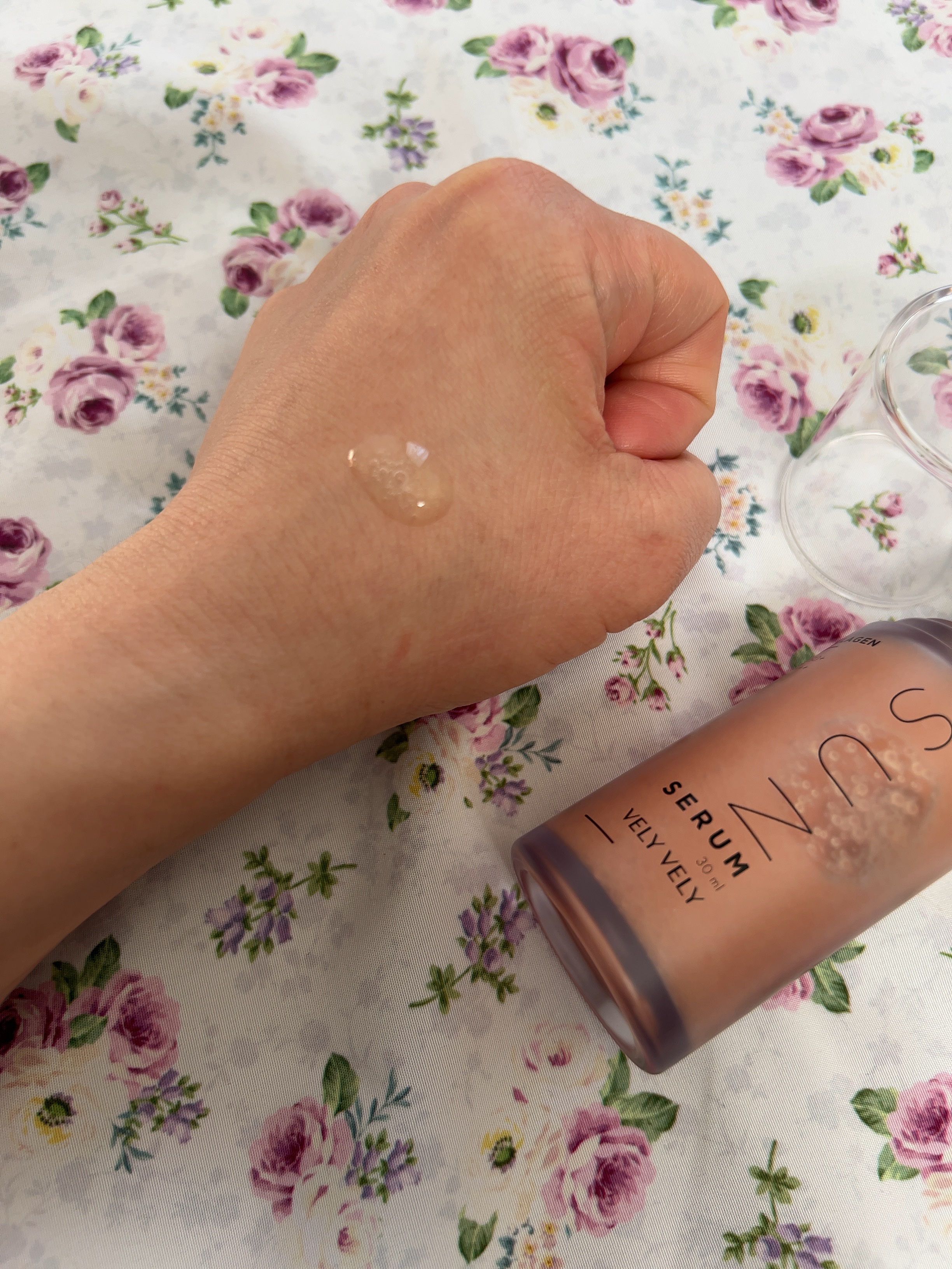 ハリケアコラーゲンサンセラム/VELY VELY/日焼け止めジェルを使ったクチコミ（3枚目）