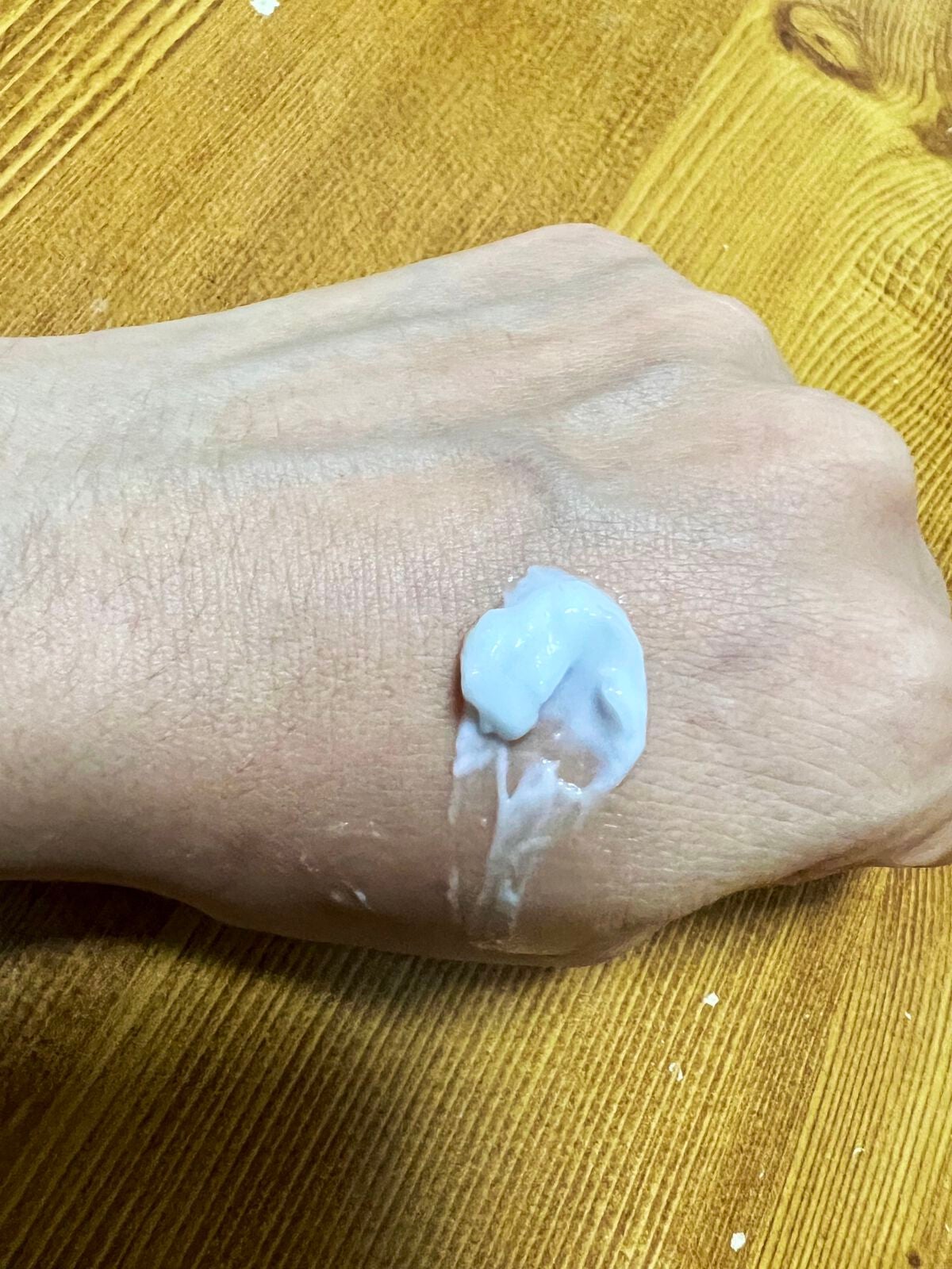 アロマティック ハンドクリーム #11 Spring garden/AUX PARADIS/ハンドクリームを使ったクチコミ(4枚目)