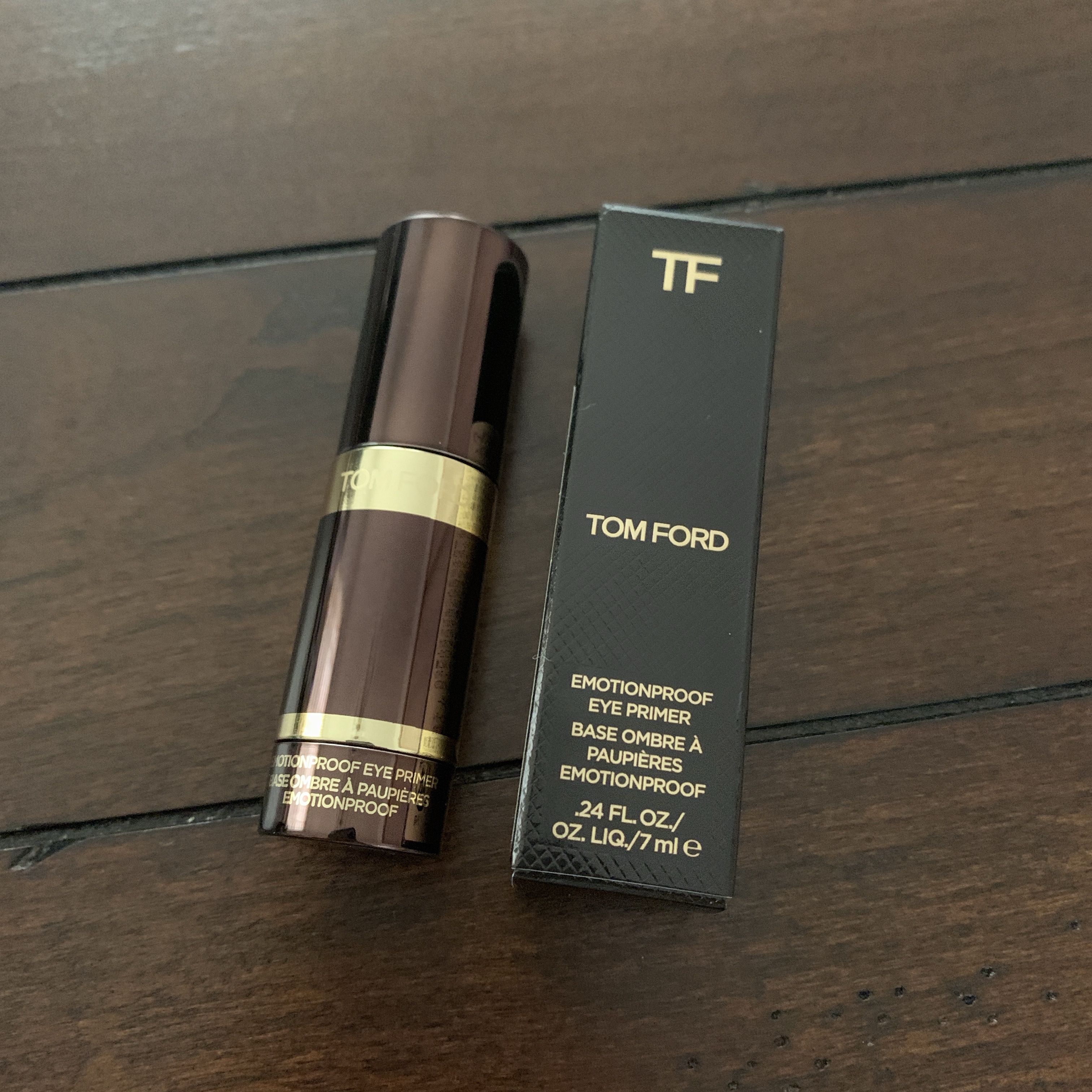 エモーションプルーフ アイ プライマー/TOM FORD BEAUTY/アイシャドウベースを使ったクチコミ（2枚目）