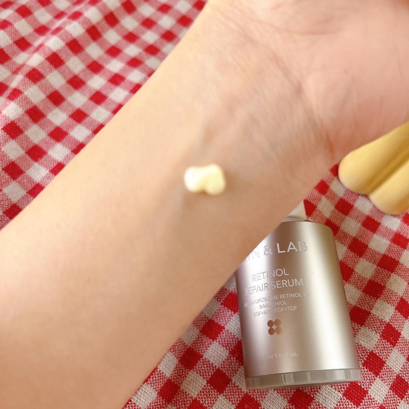 ヴィーガンリポソームレチノールセラム/SKIN&LAB/美容液を使ったクチコミ(4枚目)