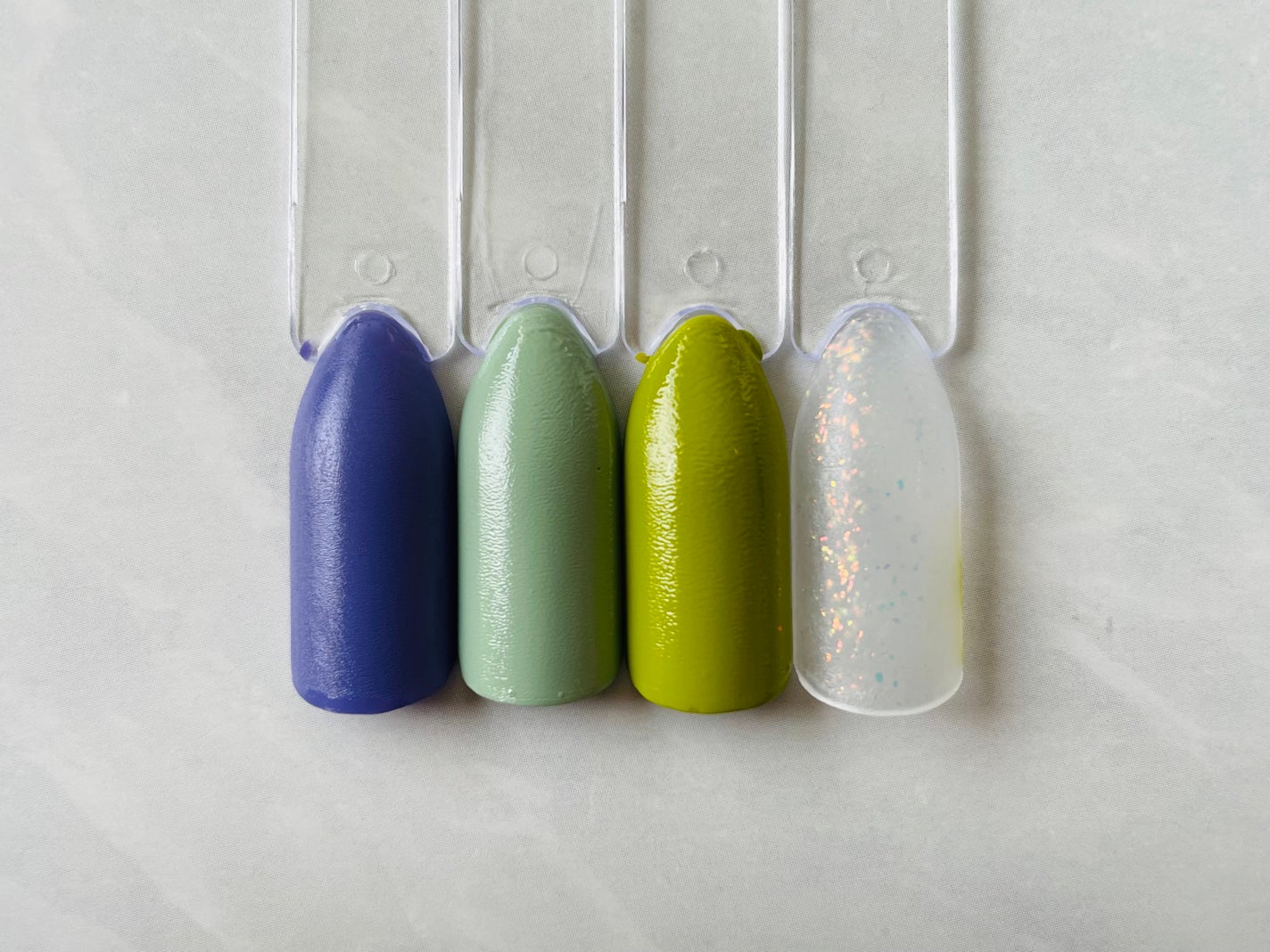 ジェルフィニッシュ ネイルカラー/サリーハンセン/マニキュアを使ったクチコミ(5枚目)