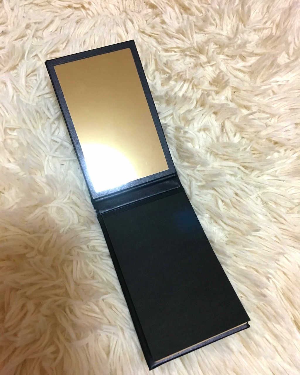 オイル コントロール ティッシュ/CHANEL/あぶらとり紙を使ったクチコミ（3枚目）