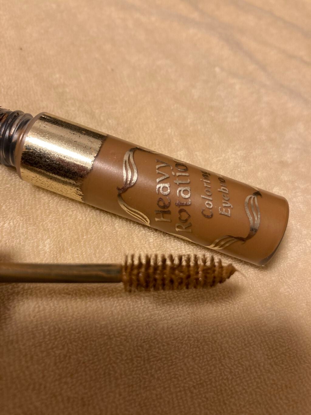 カラーリングアイブロウ/ヘビーローテーション/眉マスカラを使ったクチコミ(2枚目)