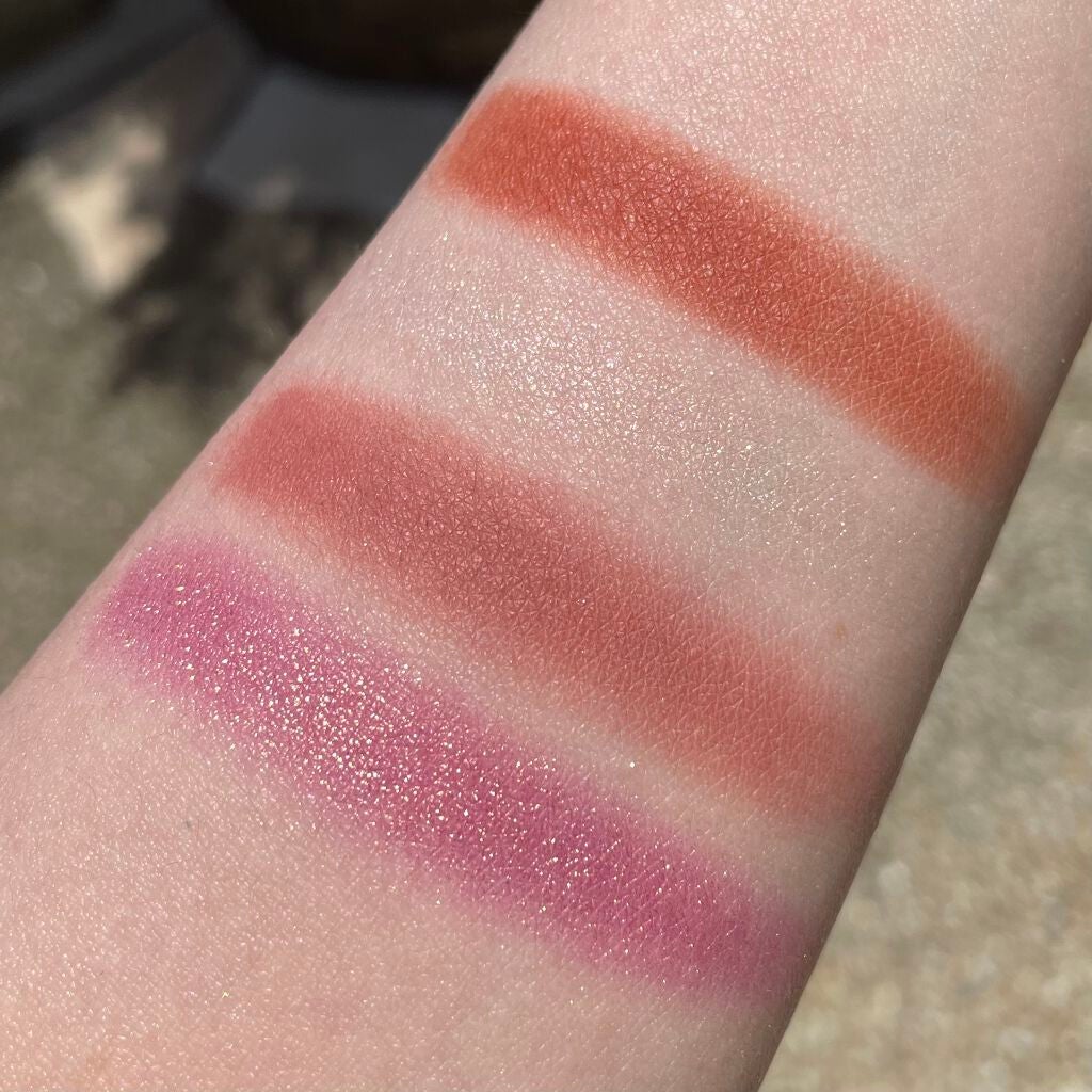 アイランドアドベンチャー4アイシャドウ/HEXZE(ヘックスゼ)/アイシャドウパレットを使ったクチコミ(3枚目)