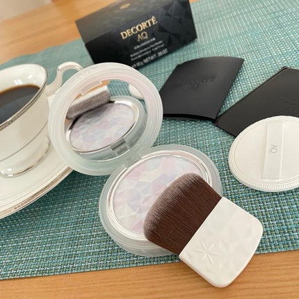 AQ オーラ リフレクター/DECORTÉ/プレストパウダーを使ったクチコミ(5枚目)