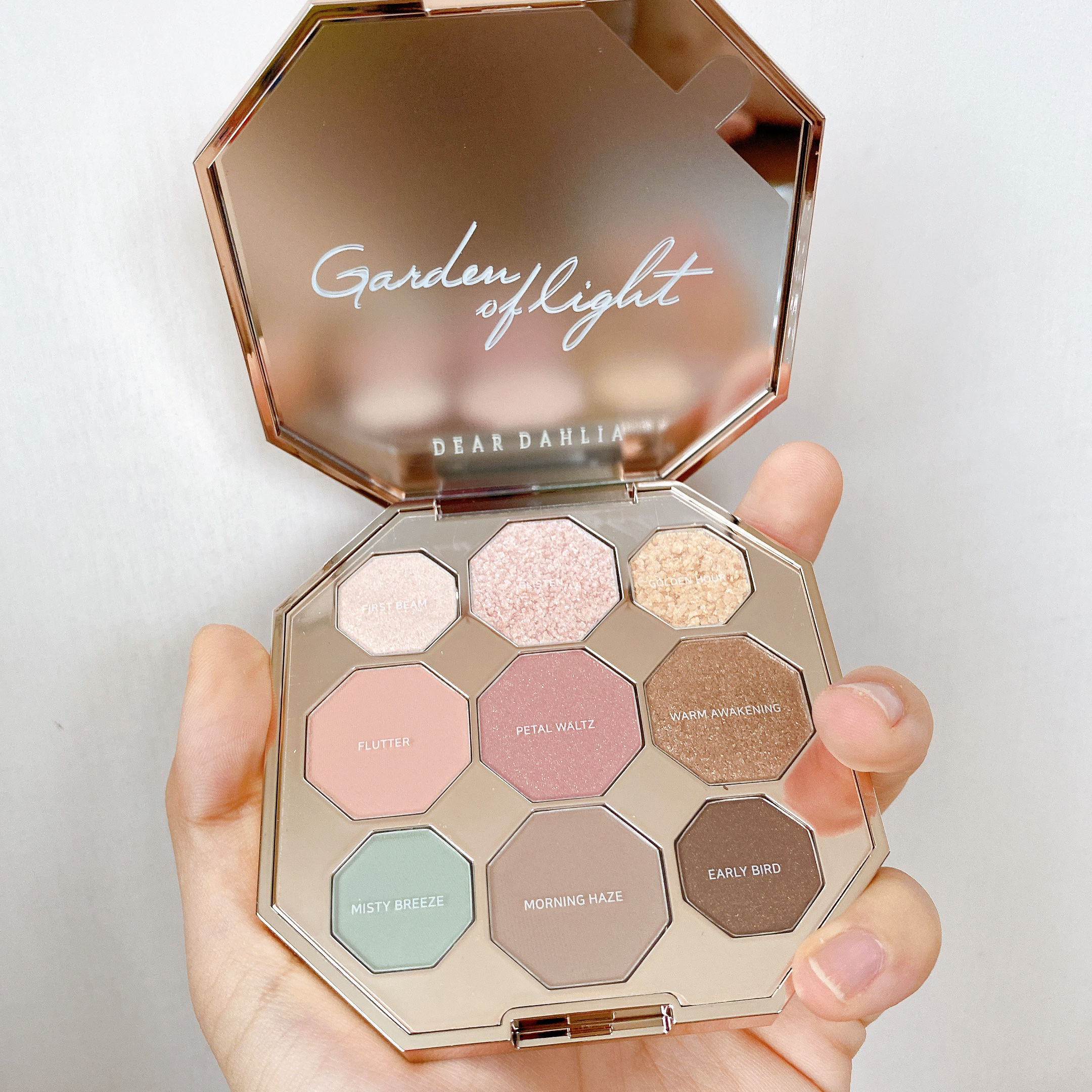 ブルーミング エディション ガーデン オブ ライト パレット/DEAR DAHLIA/アイシャドウパレットを使ったクチコミ（1枚目）