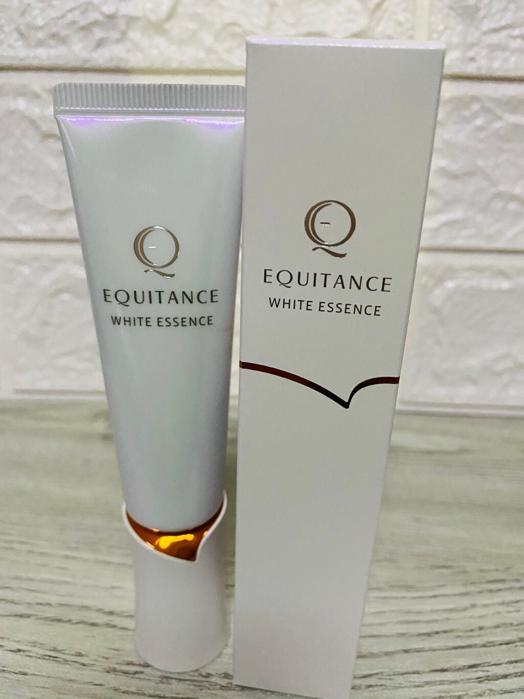 ホワイトエッセンスT/エクイタンス/美容液を使ったクチコミ(2枚目)