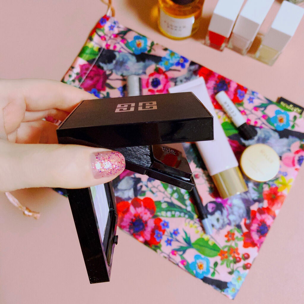 プリズム・リーブル・プレストパウダー /GIVENCHY/プレストパウダーを使ったクチコミ(4枚目)