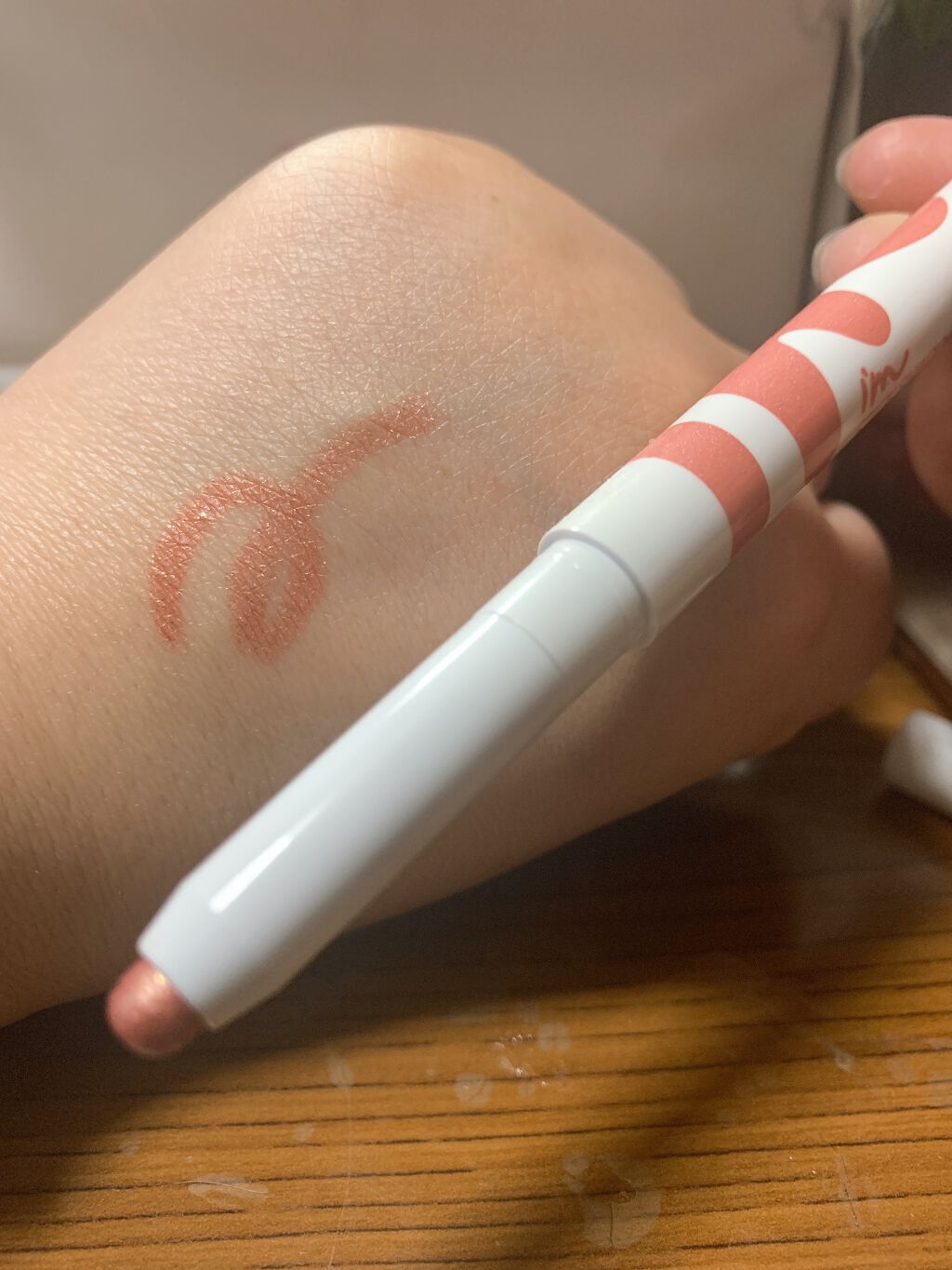 アイムスティックシャドウシマー/i’m meme/スティックアイシャドウを使ったクチコミ（1枚目）