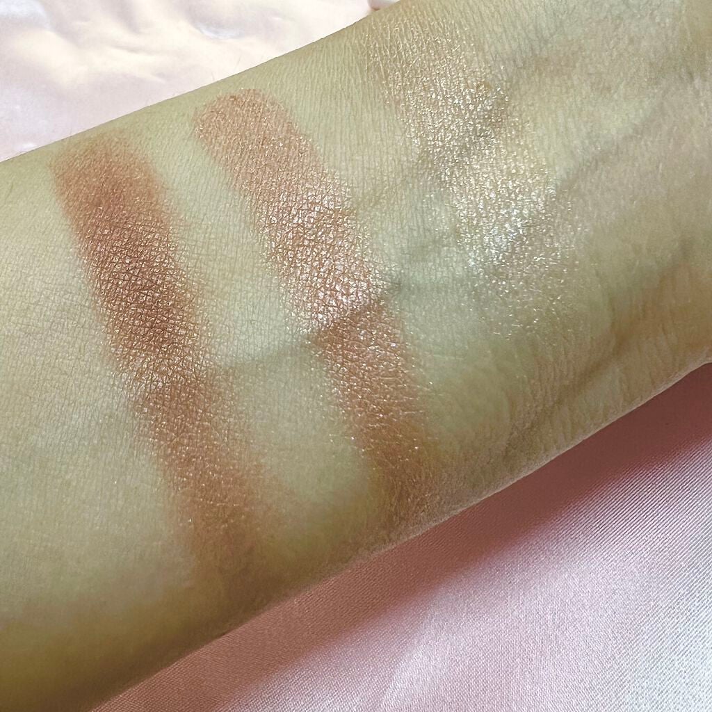 トーンアップアイシャドウ/CEZANNE/アイシャドウパレットを使ったクチコミ(3枚目)