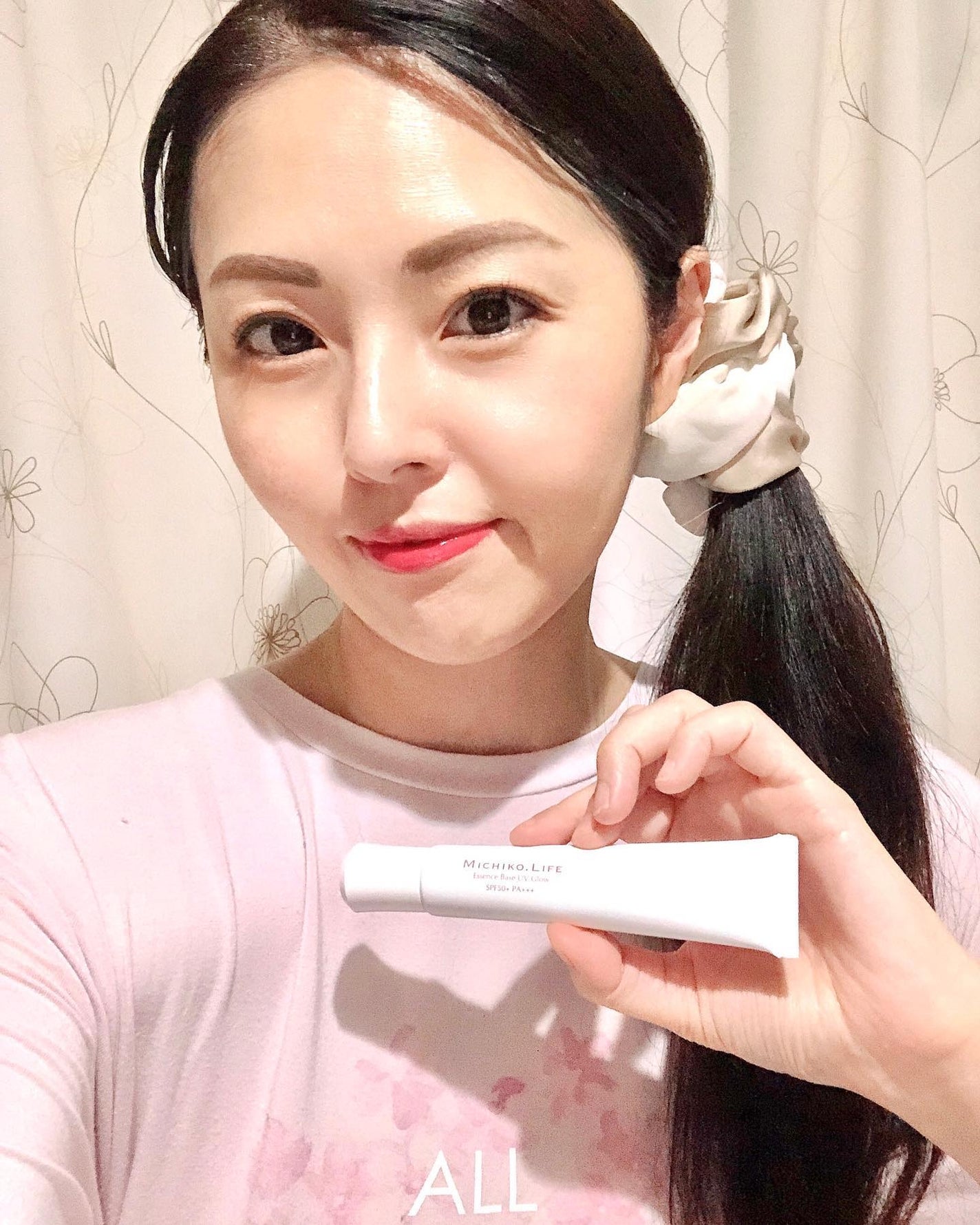 エッセンスベースUVグロウ/MICHIKO.LIFE/化粧下地を使ったクチコミ(4枚目)