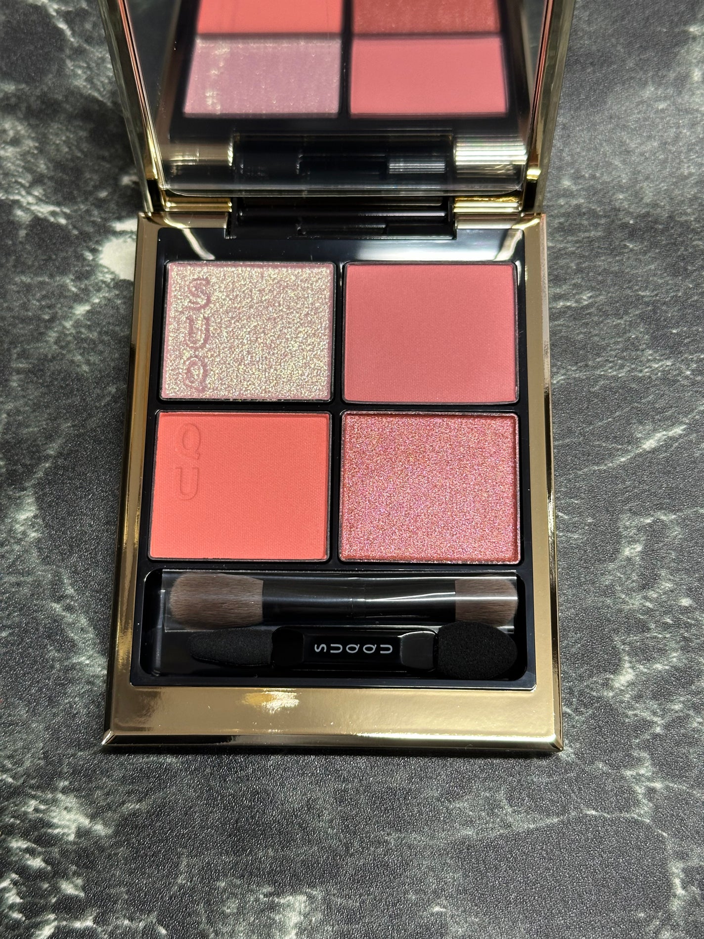 シグニチャー カラー アイズ/SUQQU/アイシャドウパレットを使ったクチコミ(5枚目)