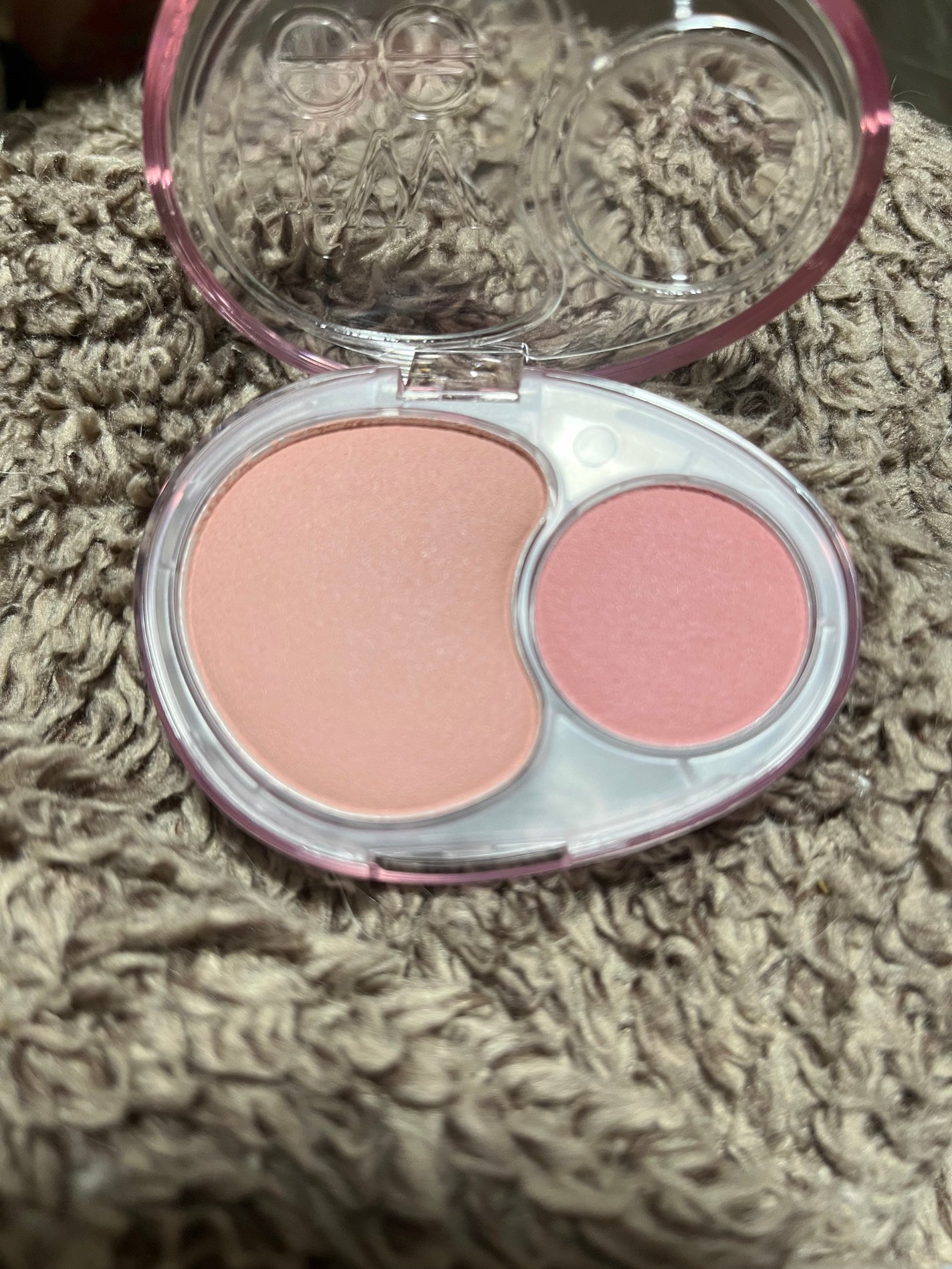 デュアルチークメロウ/fwee/ジェル・クリームチークを使ったクチコミ(2枚目)