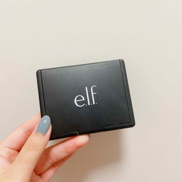 e.l.f. Cosmetics e.l.f. トーン補正パウダー クールのクチコミ「e.l.f トーン補正パウダー クールです🙂

これに関してはなんというか付けてる意味が皆無と.....」（1枚目）