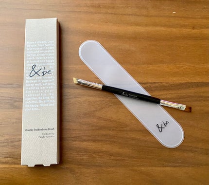 ダブルエンドアイブロウブラシ熊野筆/&be/メイクブラシを使ったクチコミ(1枚目)