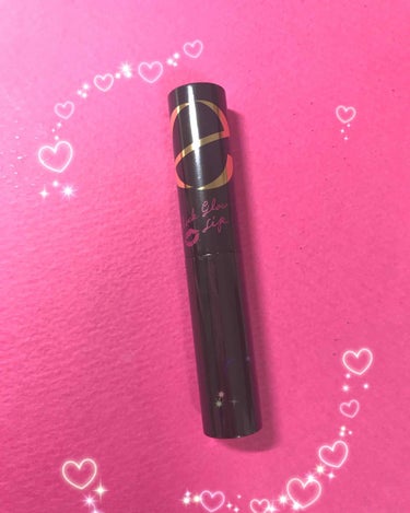 エクセルのリップの紹介です💄✨
私のものはGP08 カシスチェリーです🍒

ほどよくうるおってくれて、カサつくこともありません👍
ただ、少し落ちやすいかも💦
発色もよく、かわいらしい印象にしてくれますよ