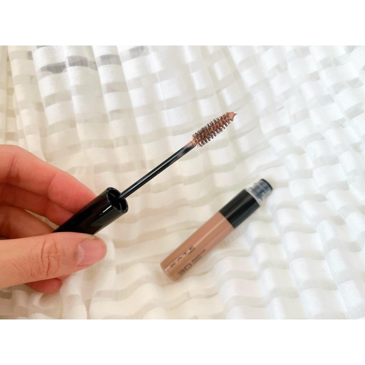 ケイト デザイニングアイブロウ3D/KATE/パウダーアイブロウを使ったクチコミ(3枚目)