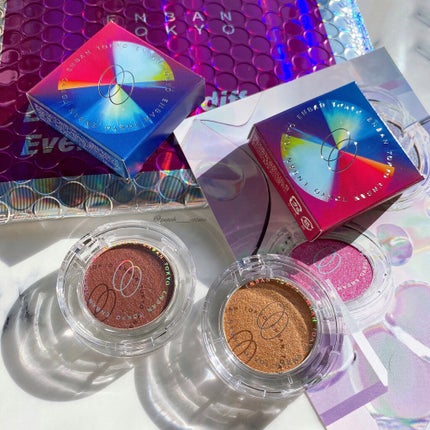 マルチグリッターカラー/ENBAN TOKYO/単色アイシャドウを使ったクチコミ(2枚目)