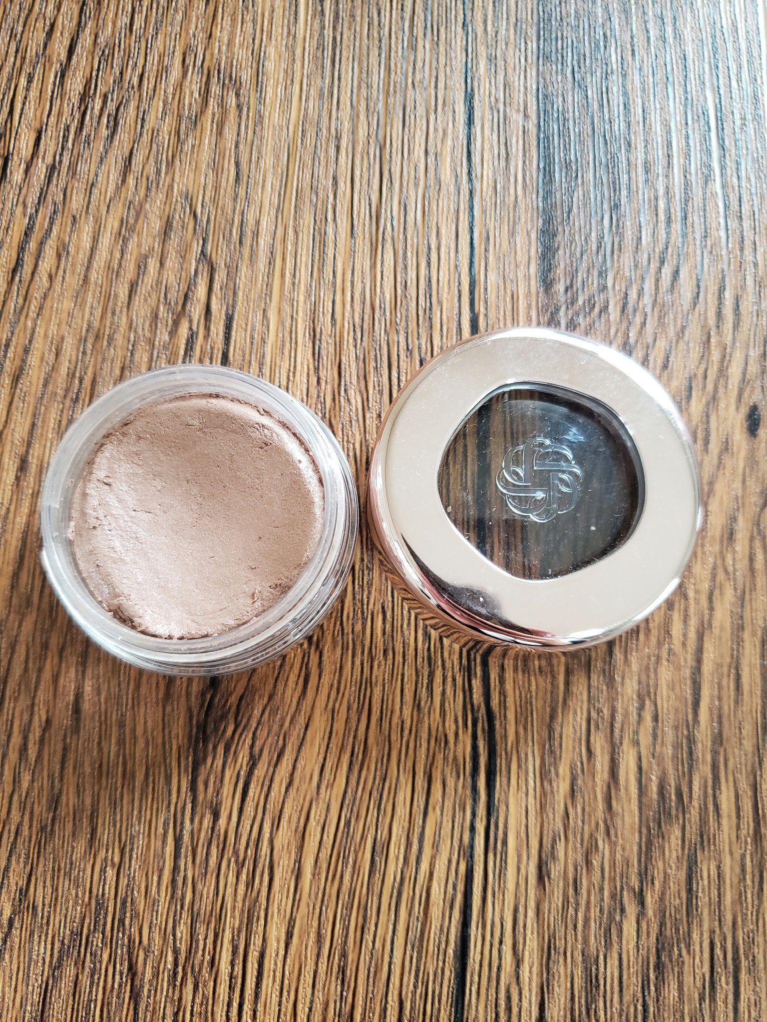 アイグロウジェム スキンシャドウ 14G cinnamon tan/DECORTÉ/ジェル・クリームアイシャドウを使ったクチコミ（1枚目）