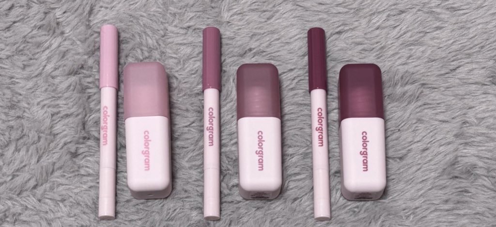 カラーグラム ヌーディーブラーティント/Colorgram/リップティントを使ったクチコミ（2枚目）