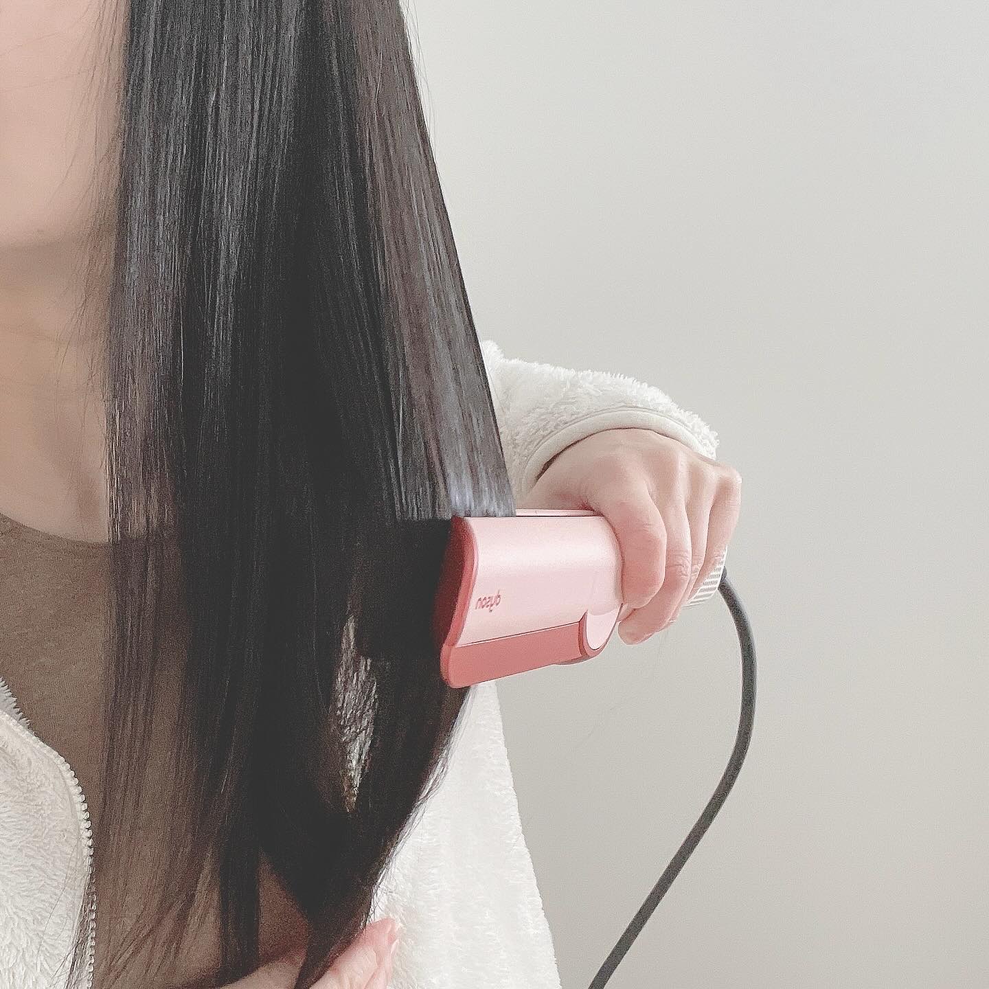 Dyson Airstrait™ストレイトナー/dyson/ドライヤーを使ったクチコミ（3枚目）