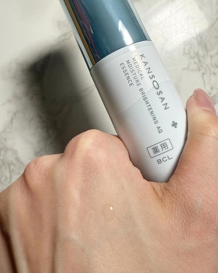 乾燥さん 薬用水分力ブライトニングエッセンス【医薬部外品】/乾燥さん/美容液を使ったクチコミ(4枚目)