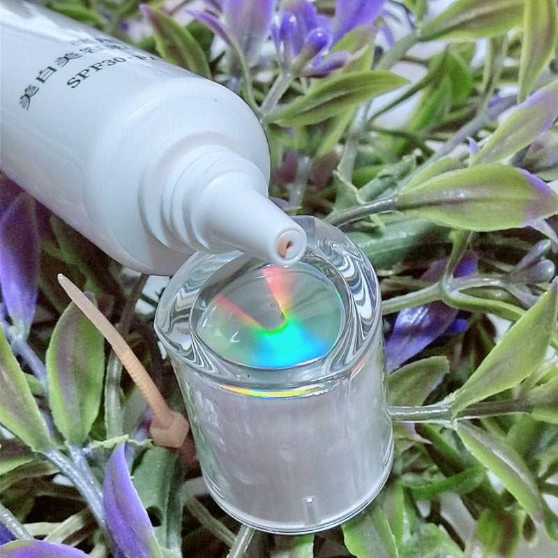 薬用 美白美容液ファンデ（医薬部外品） ライトベージュ/HAKU/クリーム・エマルジョンファンデーションを使ったクチコミ（2枚目）