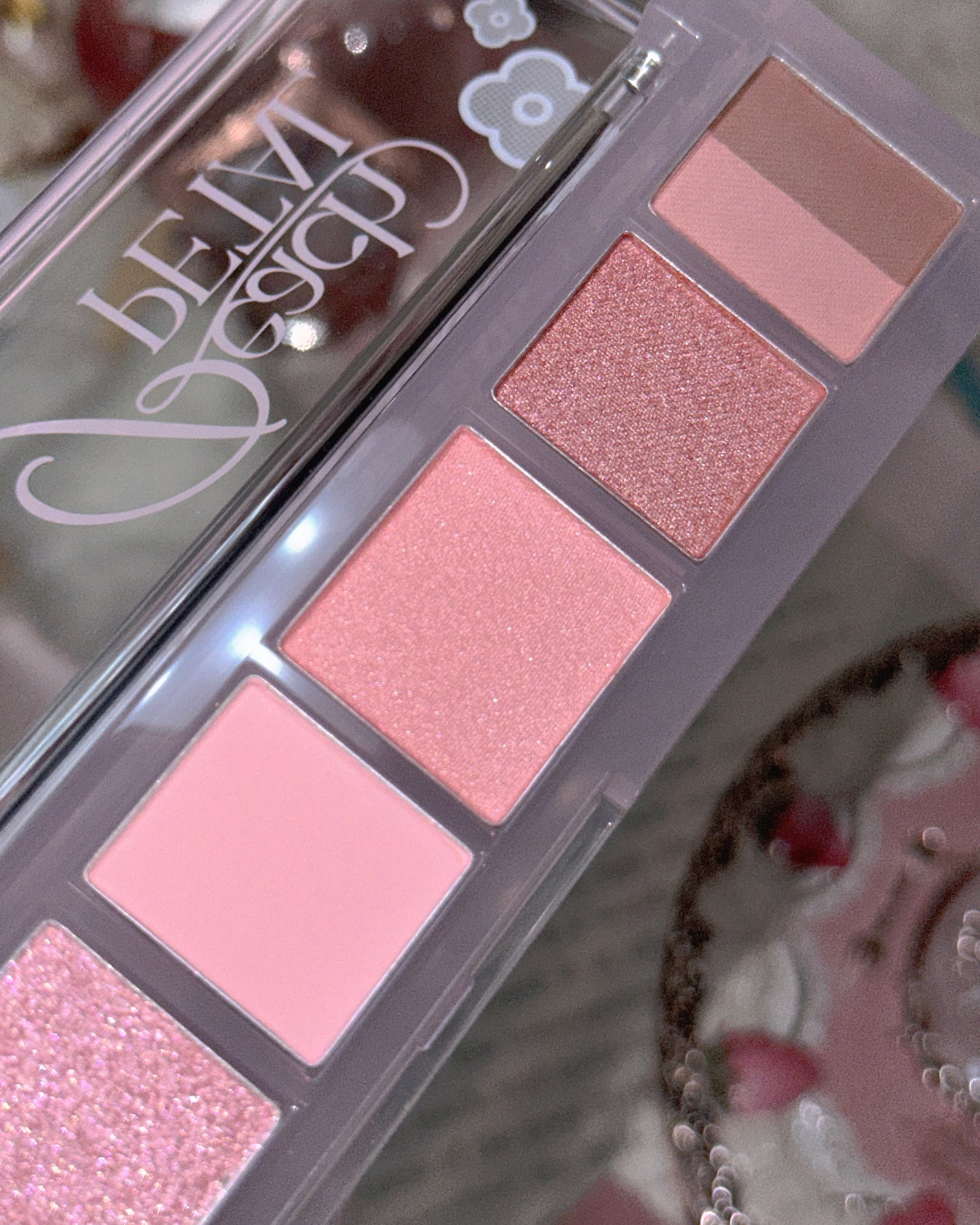 オール テイク ムード パレット(24AD)/PERIPERA/アイシャドウパレットを使ったクチコミ(8枚目)