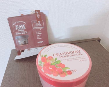 Mのコスメノート on LIPS 「🌸SKINFOODCranberryMoistureGel(ク..」（1枚目）