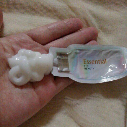 ザビューティ うるツヤチャージヘアパック/エッセンシャル/ヘアマスク・ヘアパックを使ったクチコミ(4枚目)