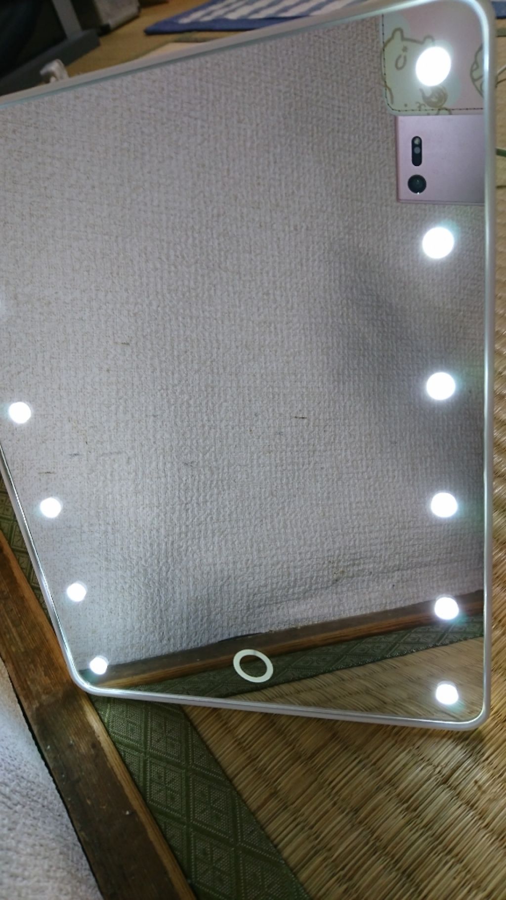 LED付ミラー(スタンドタイプ)/DAISO/その他化粧小物を使ったクチコミ(2枚目)