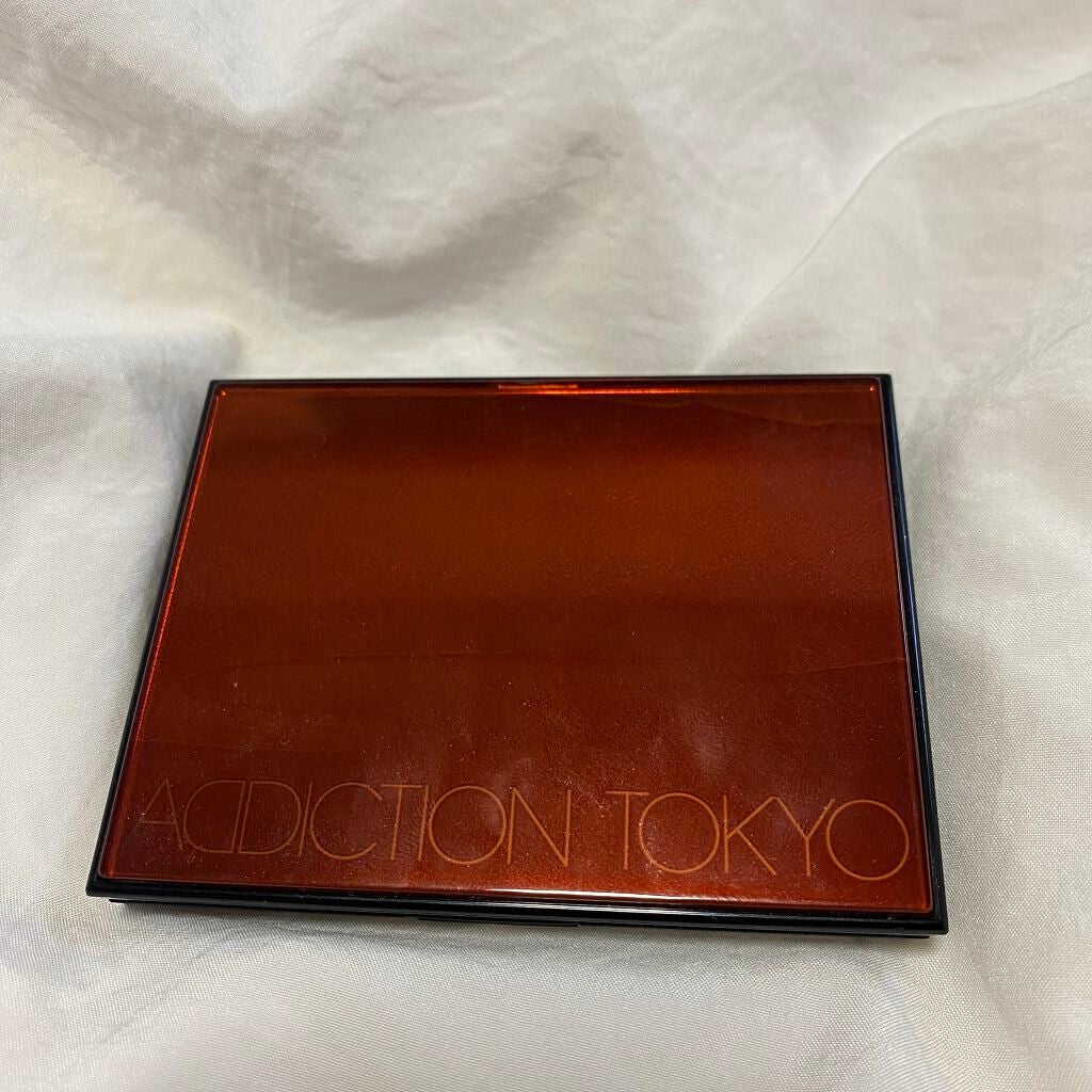コンパクトアディクション リミテッド エディション 99+/ADDICTION/アイシャドウパレットを使ったクチコミ(2枚目)