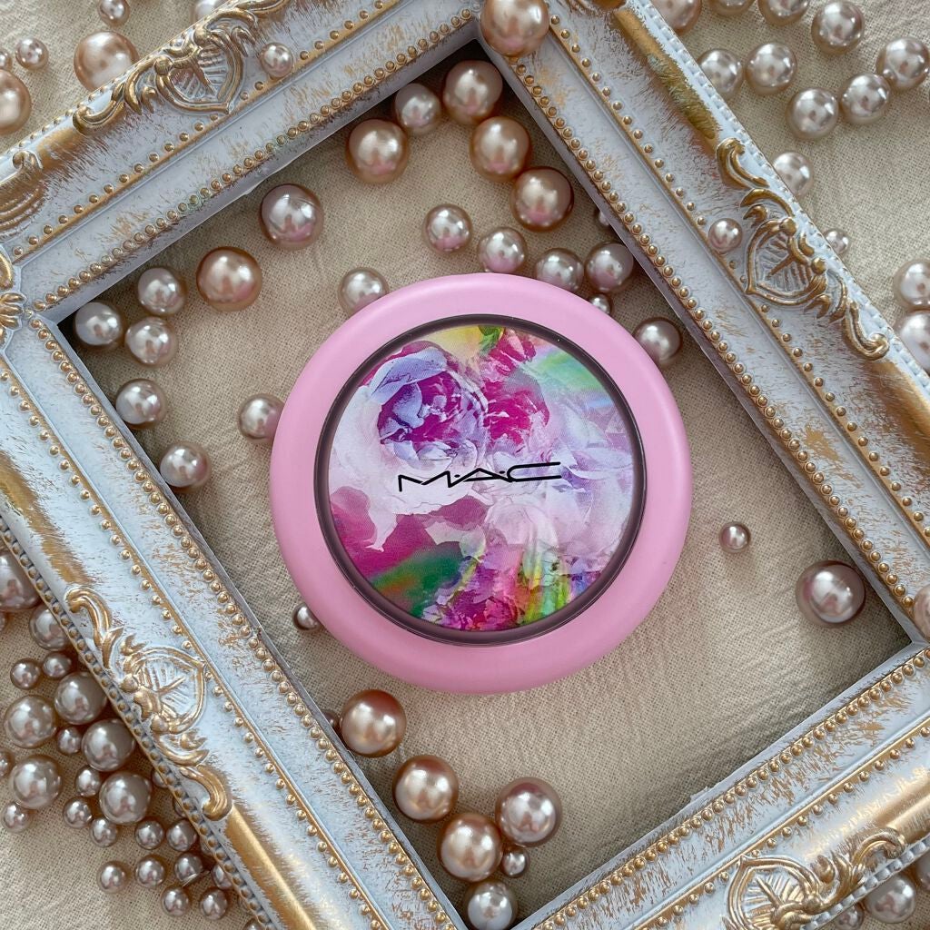 エクストラ ディメンション スキンフィニッシュ/M・A・C/プレストパウダーを使ったクチコミ(2枚目)