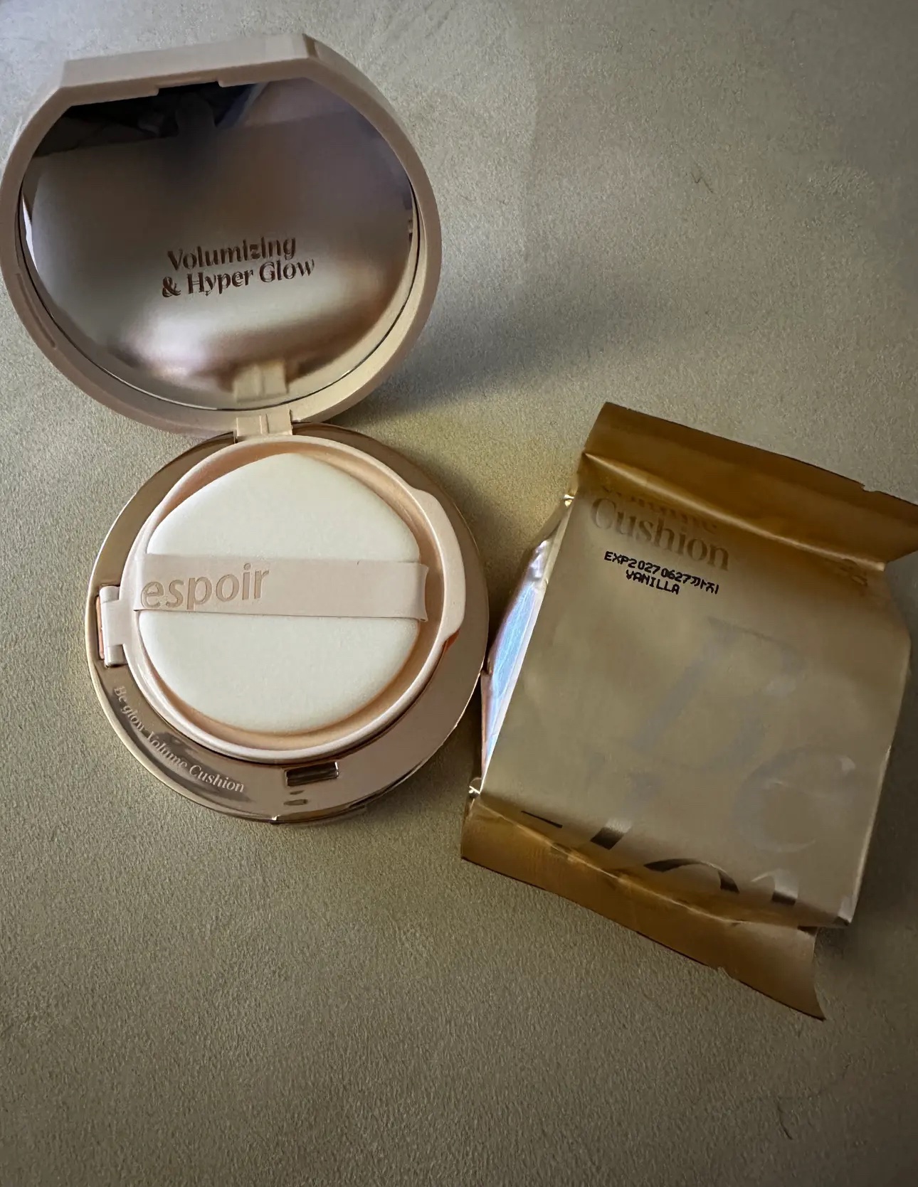 エスポア ビーグロー ボリュームクッション/espoir/クッションファンデーションを使ったクチコミ（1枚目）