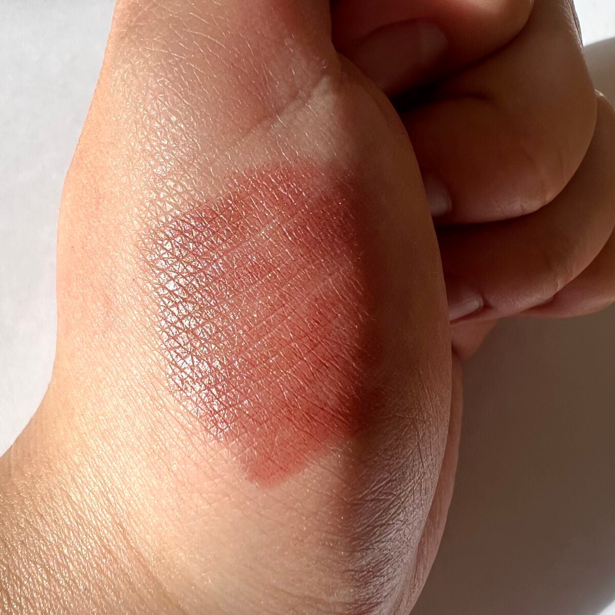 グリームオンフィットシャドウ/excel/スティックアイシャドウを使ったクチコミ(3枚目)