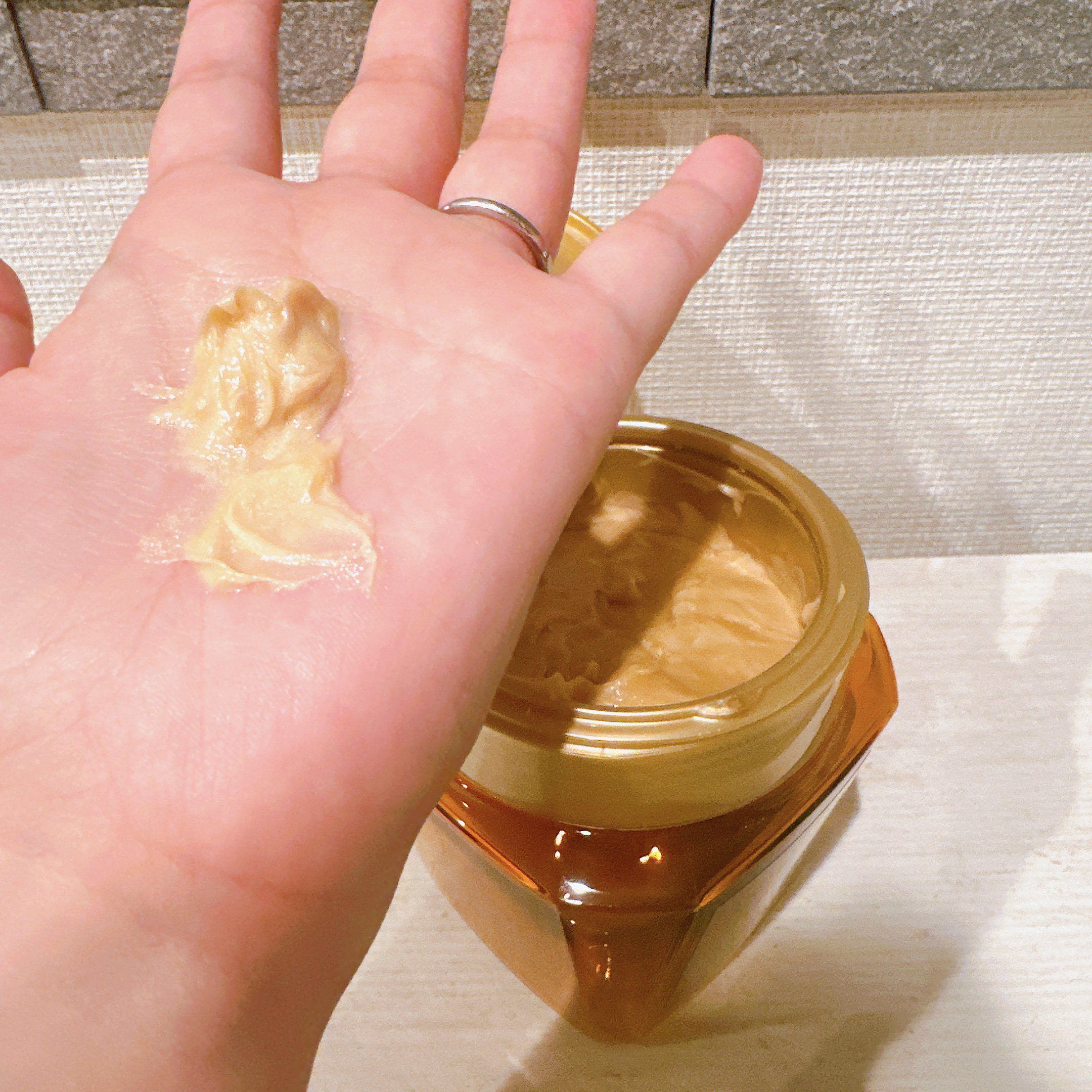 エクストラオーディナリー オイル ヘアマスク/ロレアル パリ/ヘアマスク・ヘアパックを使ったクチコミ（3枚目）