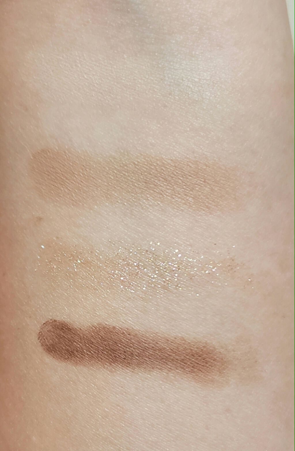 ジューシーラスティングティント/rom&nd/リップティントを使ったクチコミ(3枚目)