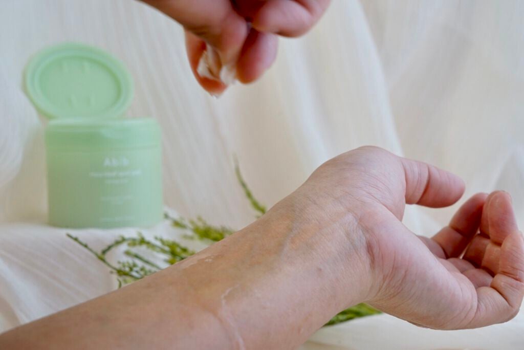 ドクダミカーミングタッチスポットパッド/Abib /トナーパッドを使ったクチコミ(4枚目)