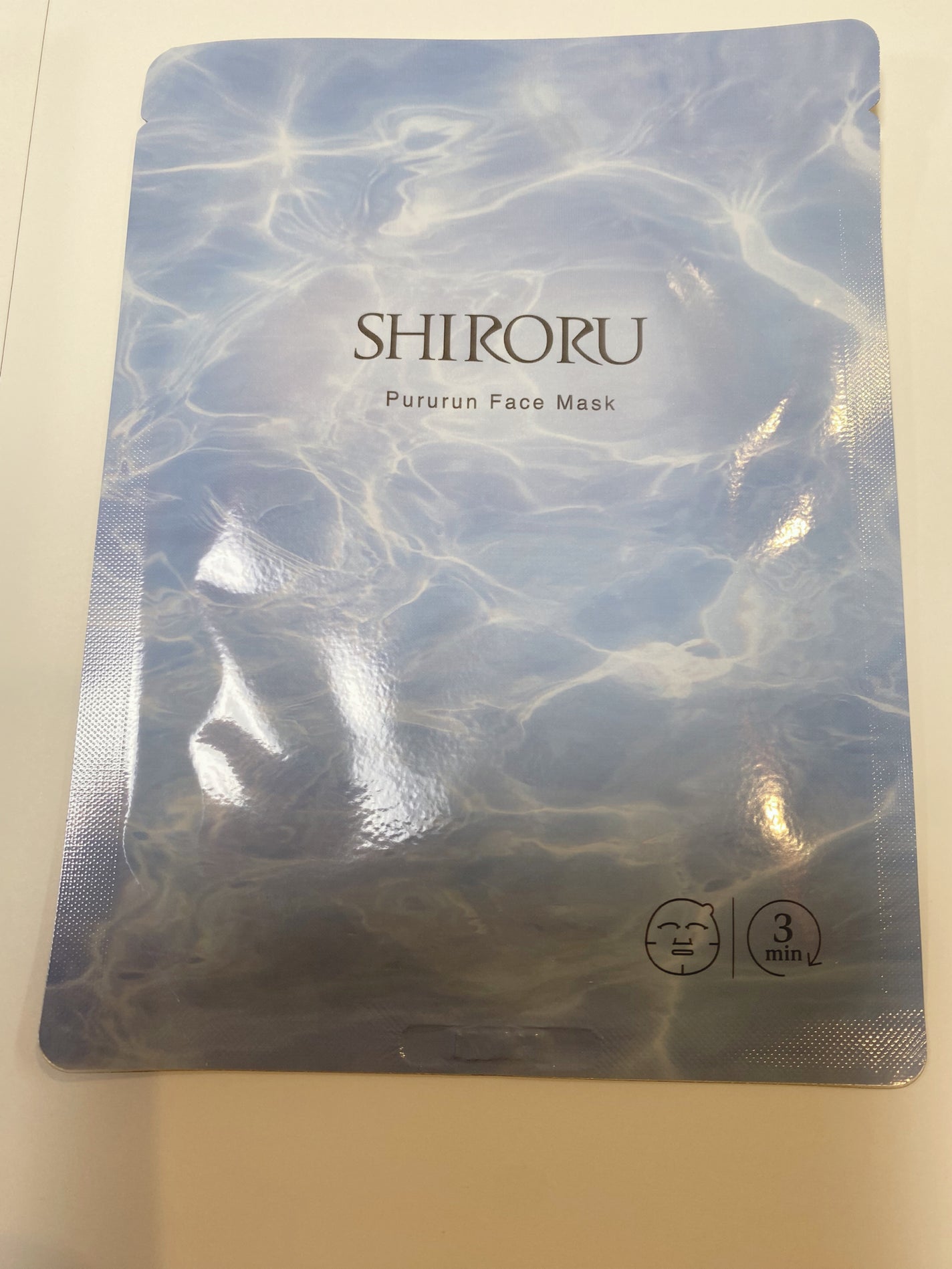 はちわか on LIPS 「SHIRORUぷるるんフェイスマスクを試してみました。7枚・2..」(2枚目)