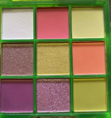 UR GLAM　BLOOMING EYE COLOR PALETTE/U R GLAM/パウダーアイシャドウを使ったクチコミ（2枚目）