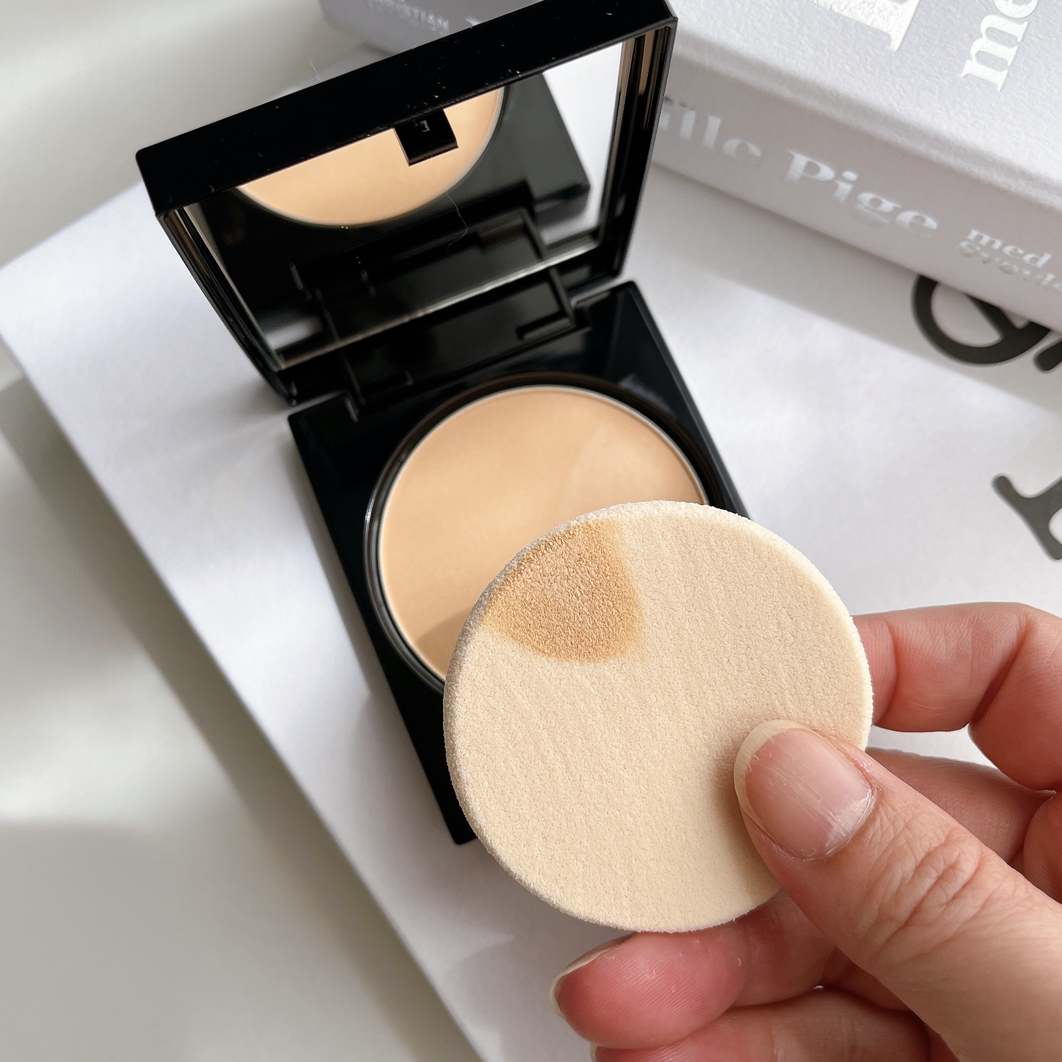 シルキーウェットパウダー/セフィーヌ/パウダーファンデーションを使ったクチコミ（3枚目）