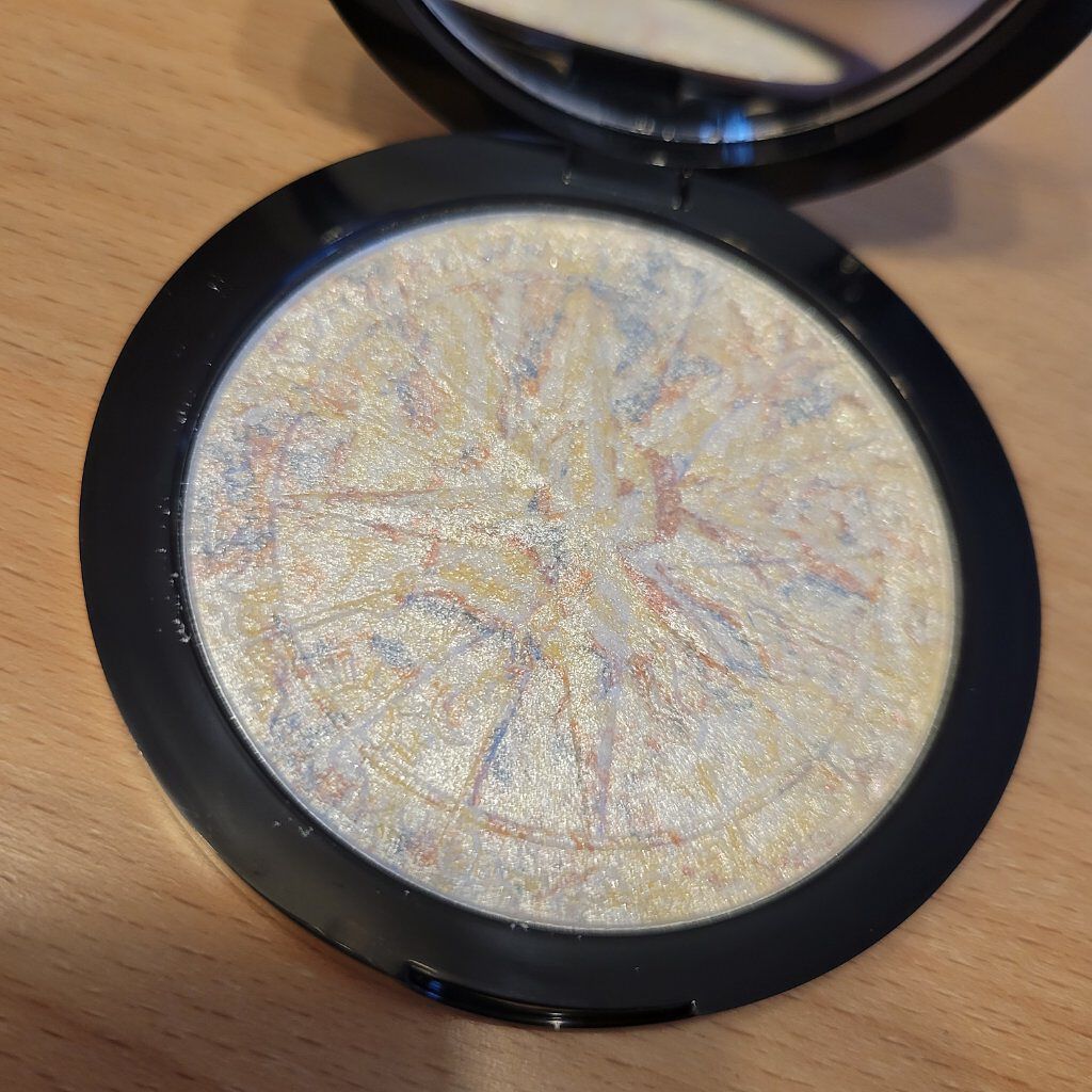 カラーリキッドアイライナー/ZEESEA/リキッドアイライナーを使ったクチコミ（3枚目）