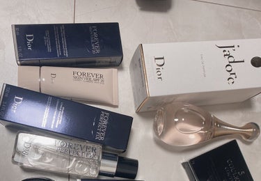 ディオールスキン フォーエヴァー メイクアップ フィックス ミスト/Dior/化粧下地を使ったクチコミ（1枚目）