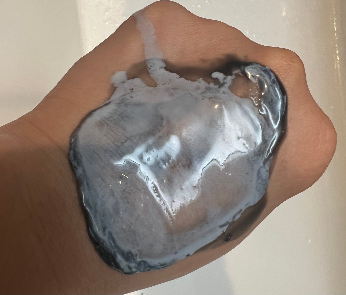 パーフェクトワンフォーカス スムースクレンジングバーム ディープブラック/PERFECT ONE FOCUS/クレンジングバームを使ったクチコミ(3枚目)