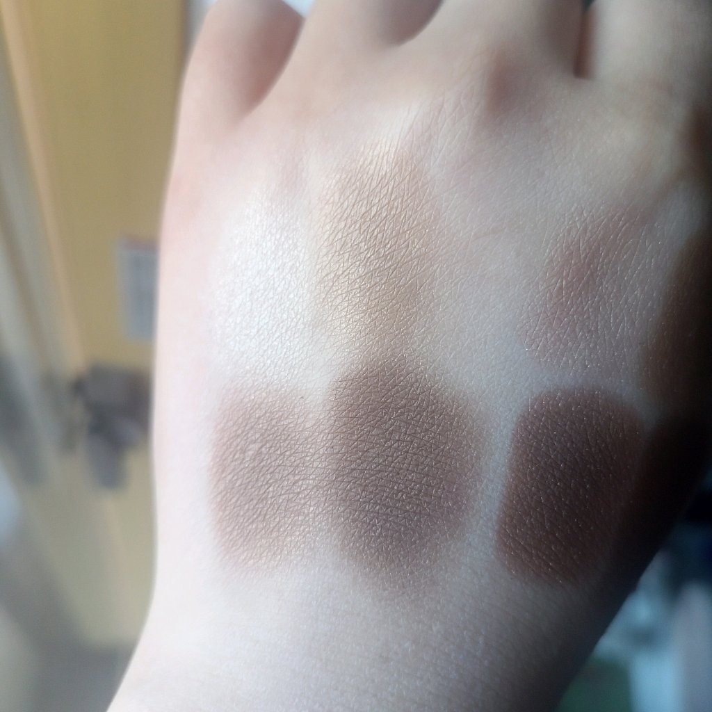 スキニーリッチシャドウ SR04 スモーキーブラウン/excel/アイシャドウパレットを使ったクチコミ（3枚目）