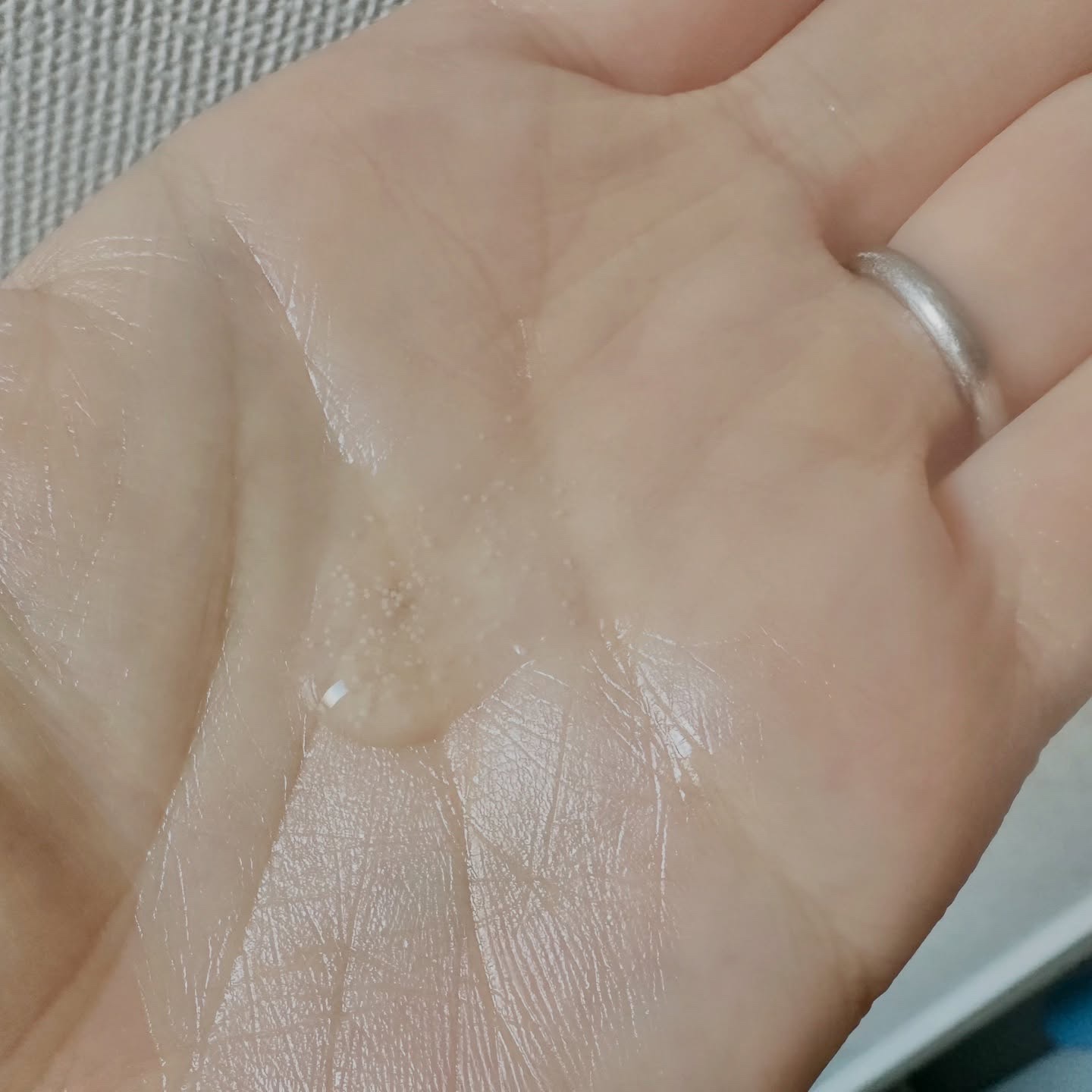 P2毛穴シワタイトニングカプセルアンプル/LUOKI/美容液を使ったクチコミ（2枚目）