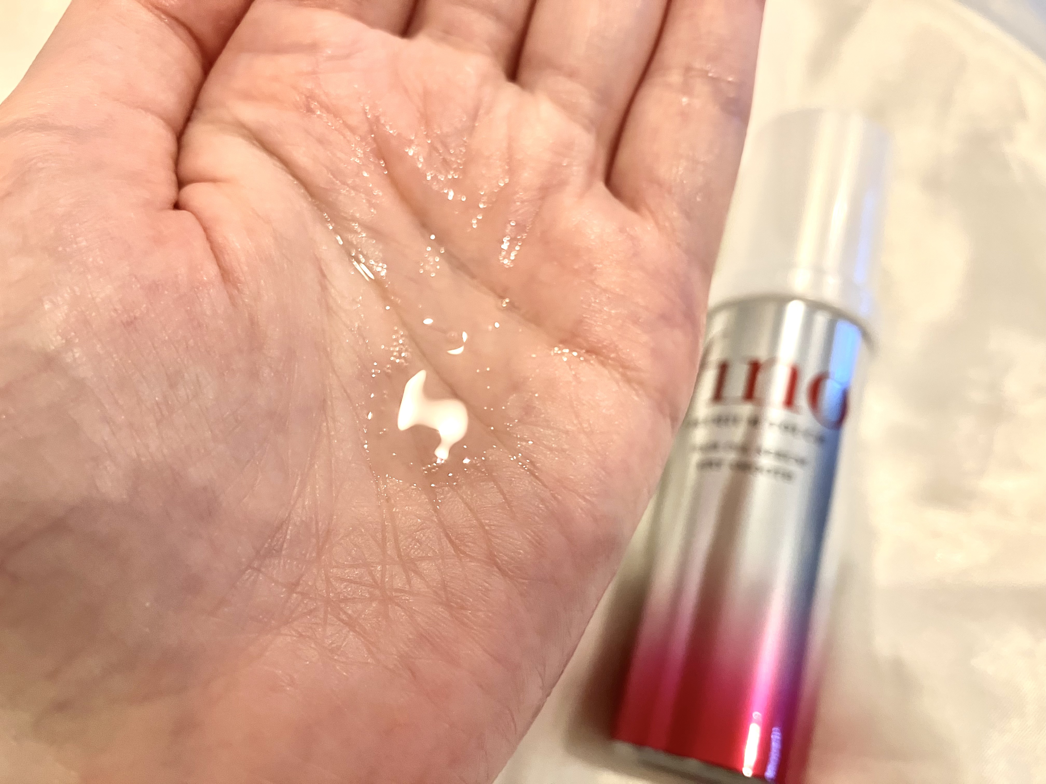 フィーノ　プレミアムタッチ　浸透美容液ヘアオイル　（エアリースムース）/フィーノ/ヘアオイルを使ったクチコミ（3枚目）