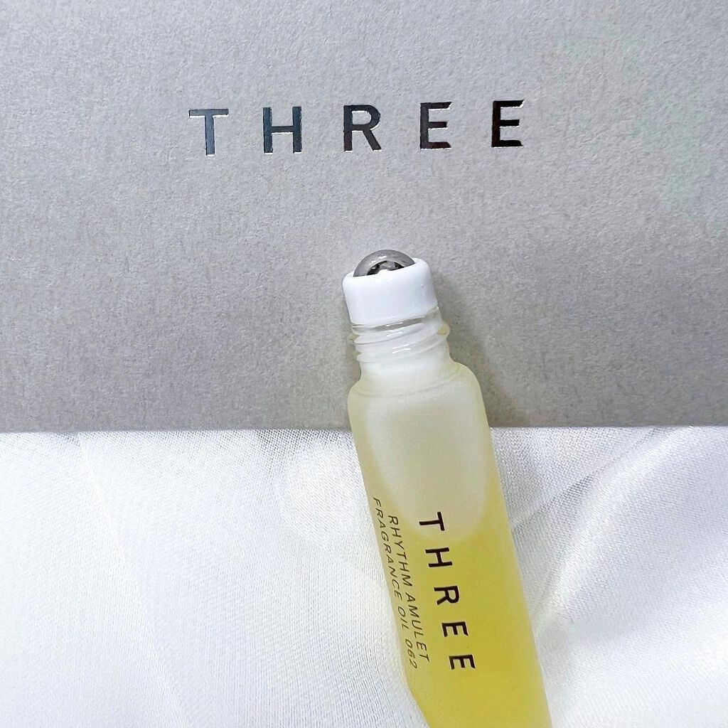 ðamoð on LIPS ã#THREE#RHYTHMAMULETFRAGRANCEOIL..ãïŒ3æç®ïŒ