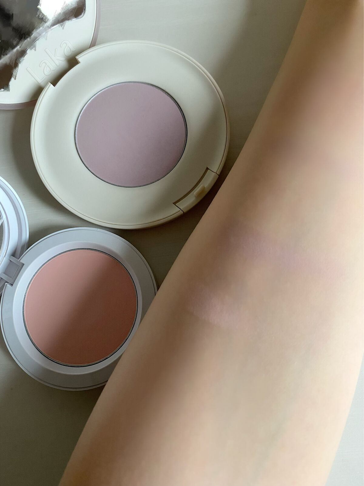 バイタルシアーブラッシャー/Laka/パウダーチークを使ったクチコミ（2枚目）