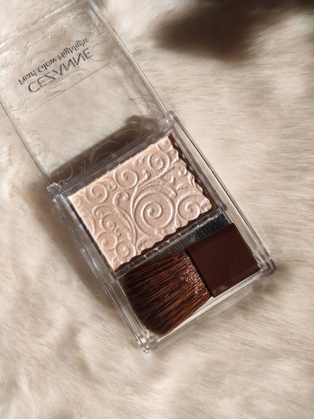 パールグロウハイライト/CEZANNE/パウダーハイライトを使ったクチコミ（2枚目）